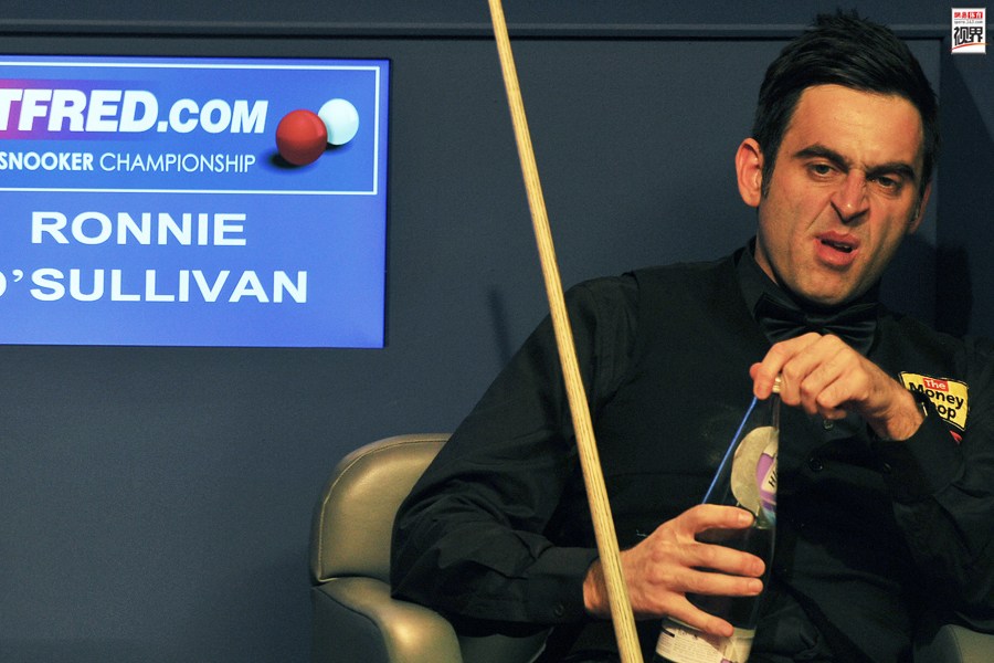 更展现了团 更展现了团