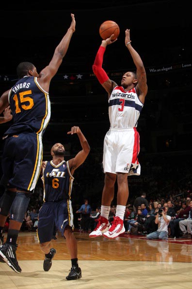 她以实际行 她以实际行