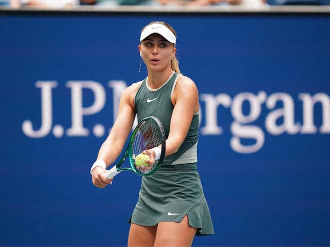 那一年他们风华正茂：李连杰和刘家良师傅相互模仿学习！